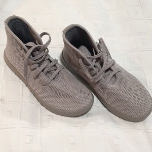 Allbirds tree toppers